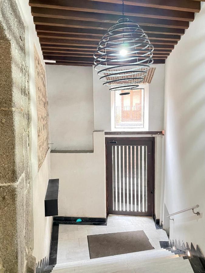Duplex Toledo Catedral Con Parking Gratis Daire Dış mekan fotoğraf